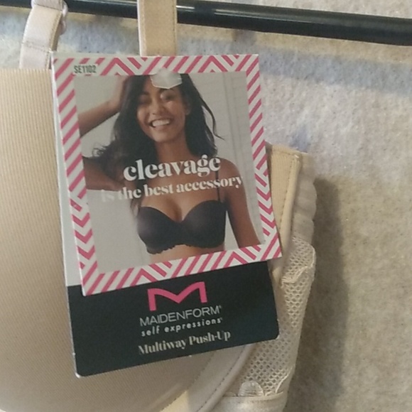 Maiden form tan bra. Lace. - Picture 2 of 5